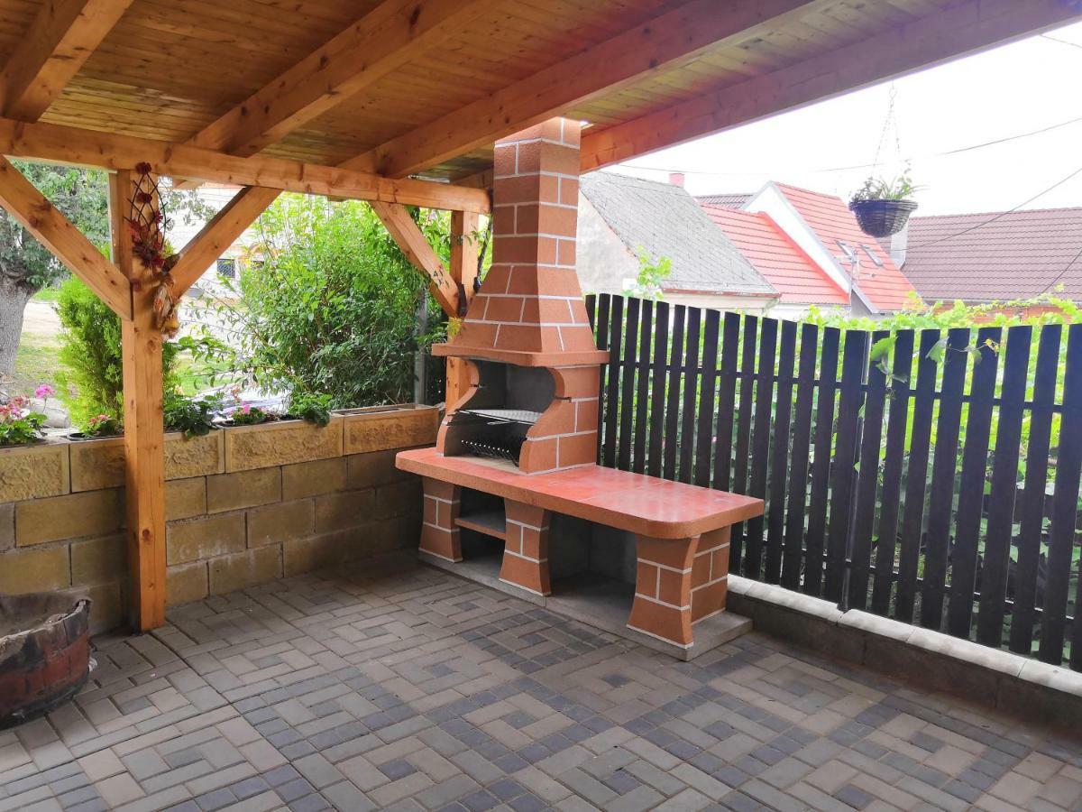 Apartman Marie Mutěnice Zewnętrze zdjęcie